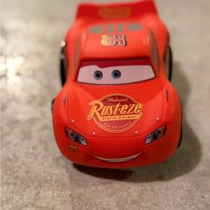 Lightning McQueen night light with 30 or 60 minute timer. New.